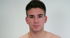 Str8 Hairy Young Rugger Leon Pushes his Boundaries 