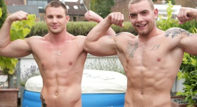 Bulging Straight Muscles  