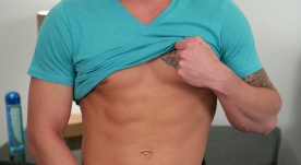Muscular Straight Stud Lance 